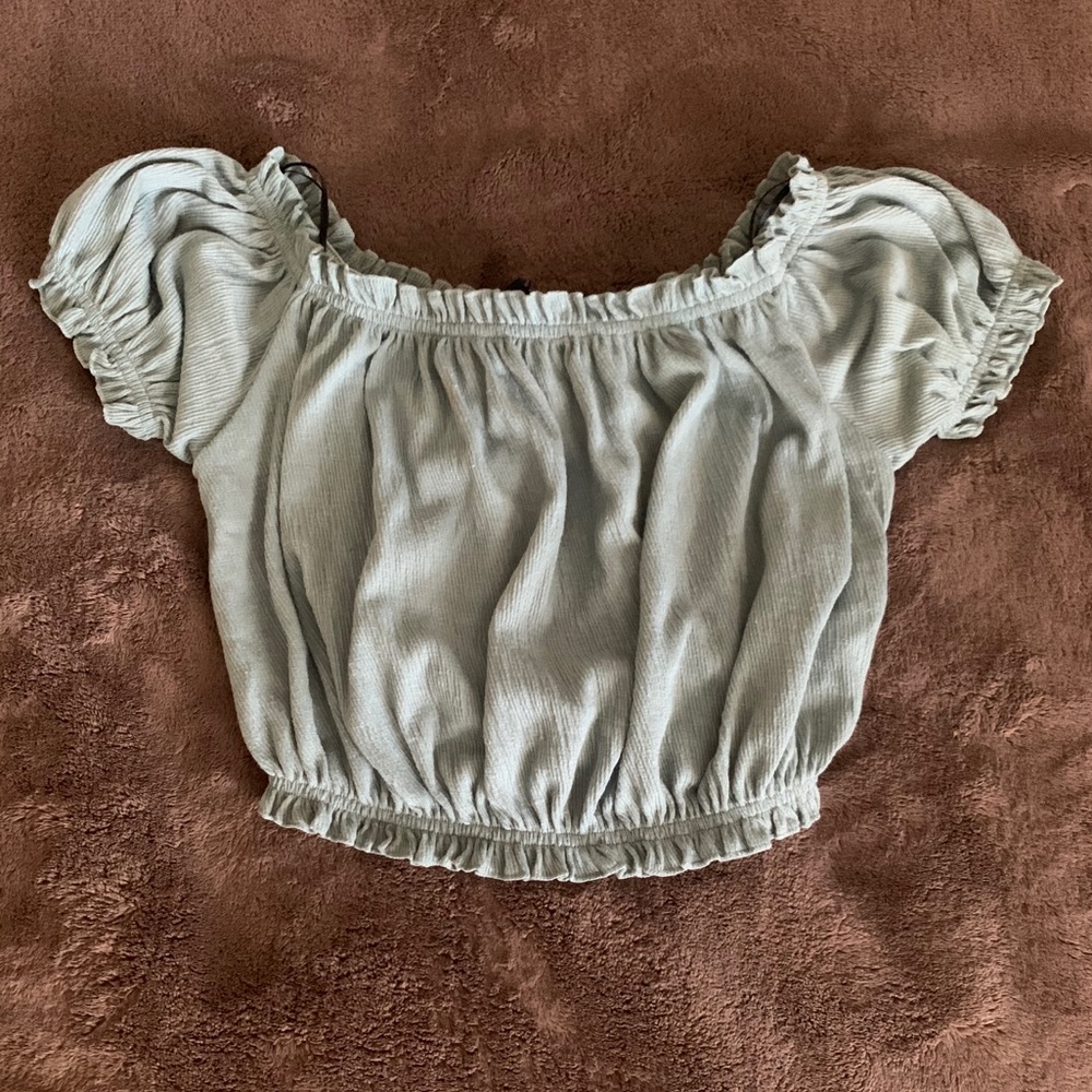 Crop top